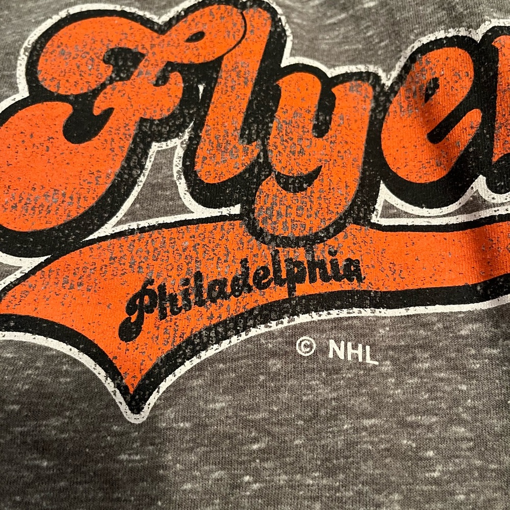 Flyers top - Picture 8 of 8